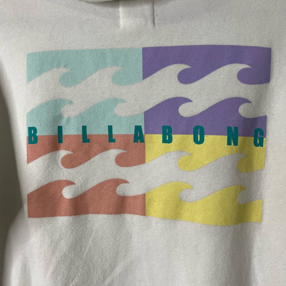 Billabong Sweatshirt 
Women’s Small
White, teal, purple, coral, & yellow